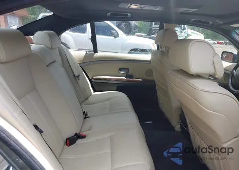 2007 BMW 750Li from USA, damaged, VIN WBAHN83537DT74855